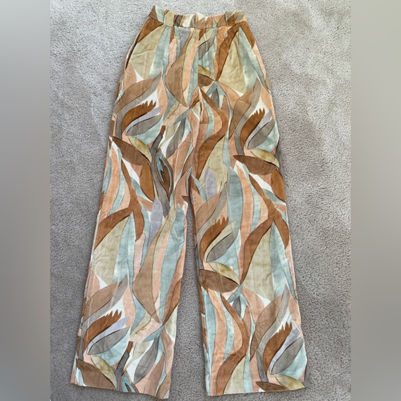 Sezane LouLou Pleated Trousers in Leaves - Picture 2 of 3